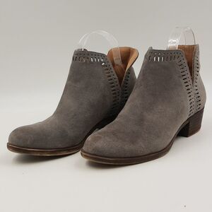 𝅺lucky BRAND Gray Cut-Out Laser Cut Ankle Booties Size 7.5/38